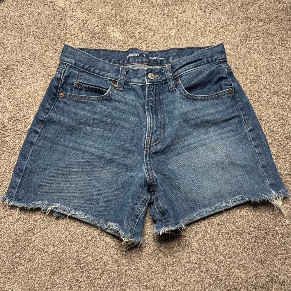 Old navy short